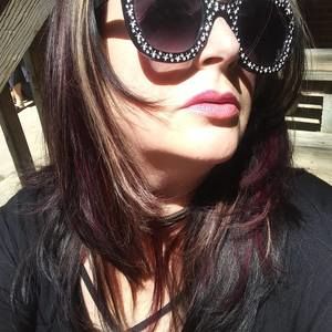 Meet your Posher, Catherine